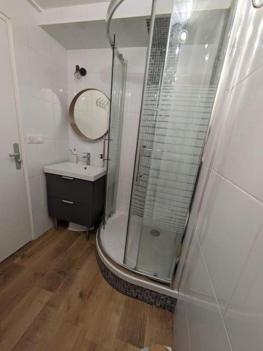 Appartement Avec Jardin Et Acces Mer Гранкам-Мези Екстериор снимка